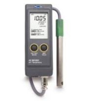 Compact and tight pH-meter <br/> ref : PHM68-AAA01-00
